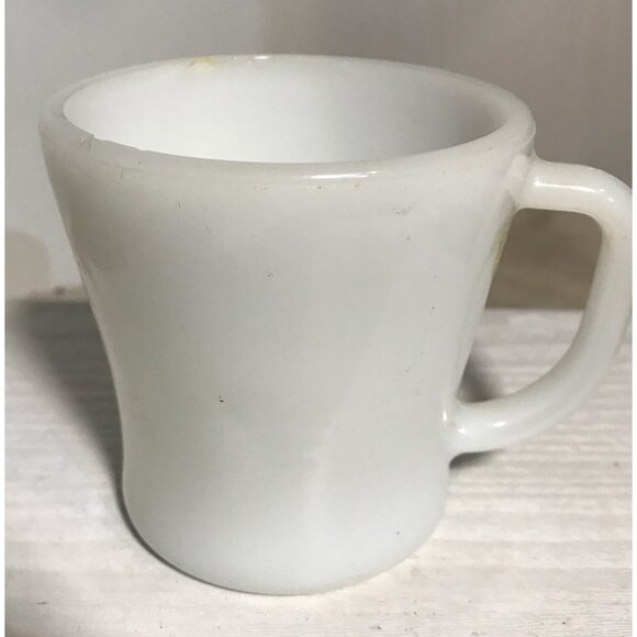 Vintage Anchor Hocking Fire-King White Milk Glass D-Handled Mug Coffee Cup 8 Oz - Picture 2 of 7